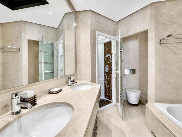 Penthouse for sale in Marbella