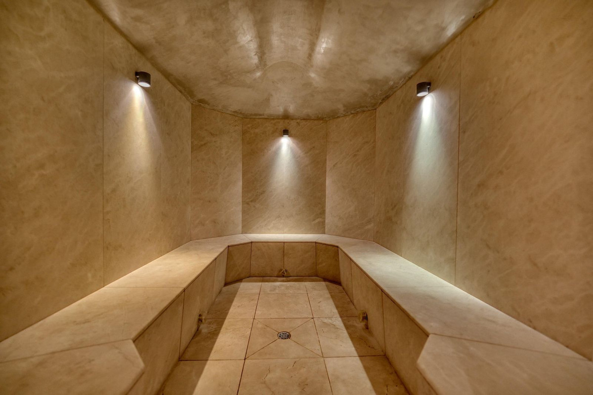 Penthouse for sale in Marbella