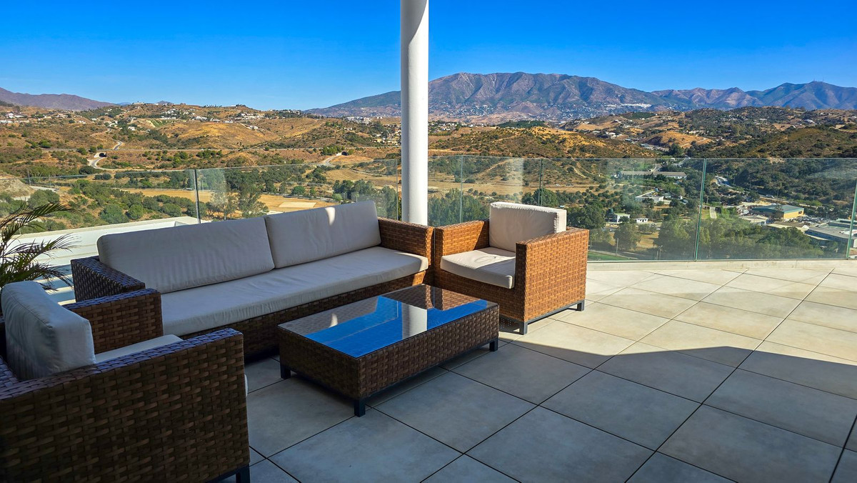 Penthouse for sale in Mijas