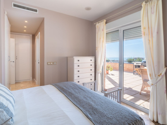 Penthouse for sale in Mijas