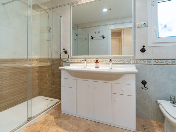 Penthouse for sale in Mijas