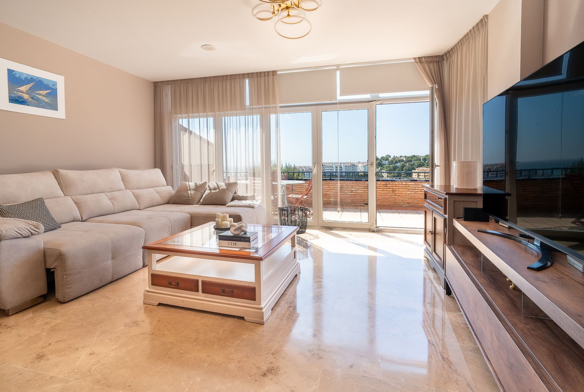 Penthouse for sale in Mijas