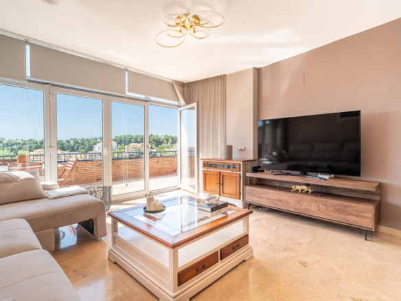 Penthouse for sale in Mijas