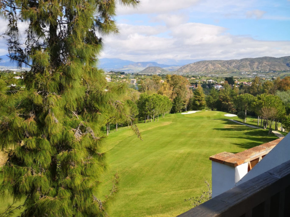 Semi-Detached House for sale in Alhaurín el Grande