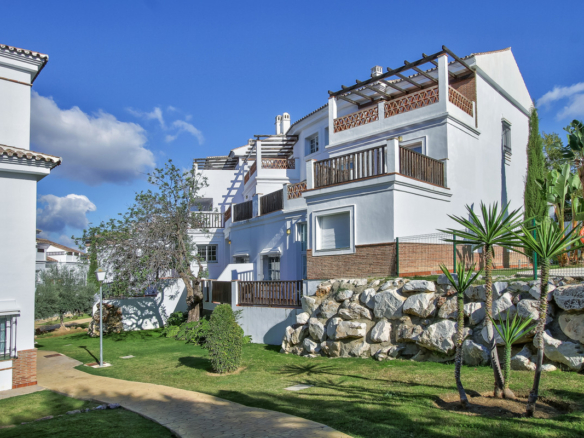 Semi-Detached House for sale in Alhaurín el Grande