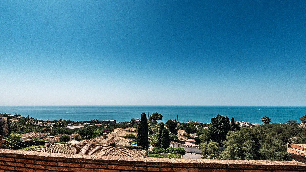 Semi-Detached House for sale in Benalmadena