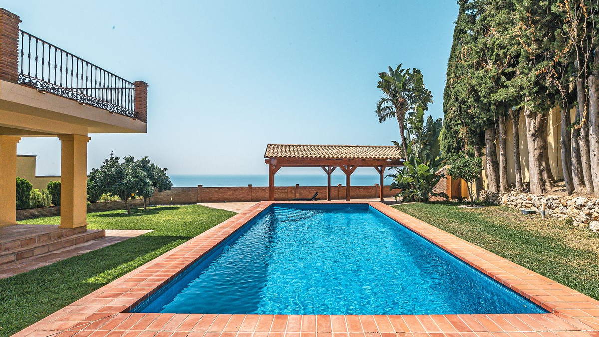 Semi-Detached House for sale in Benalmadena
