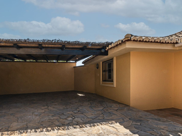 Semi-Detached House for sale in Benalmadena