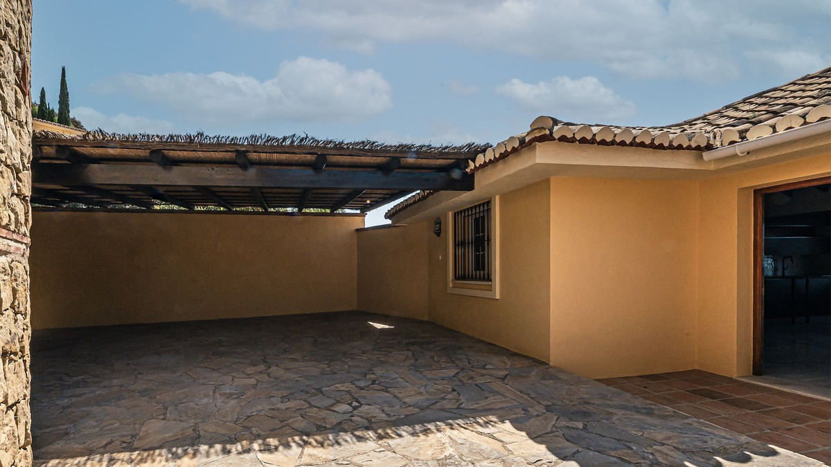 Semi-Detached House for sale in Benalmadena