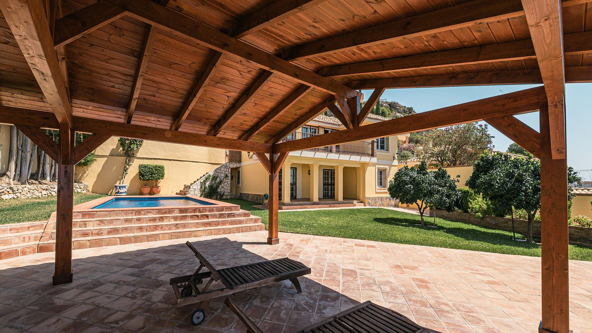 Semi-Detached House for sale in Benalmadena