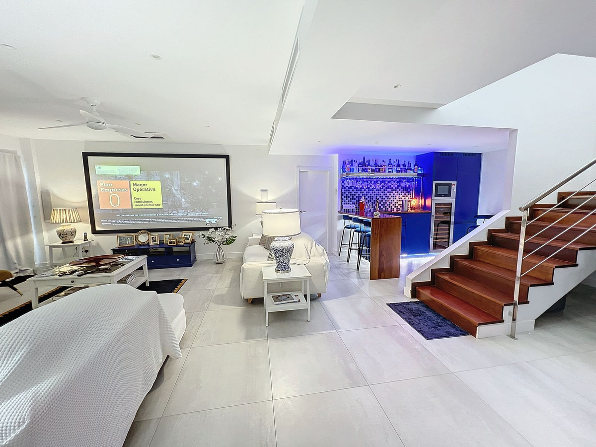 Semi-Detached House for sale in Benalmadena