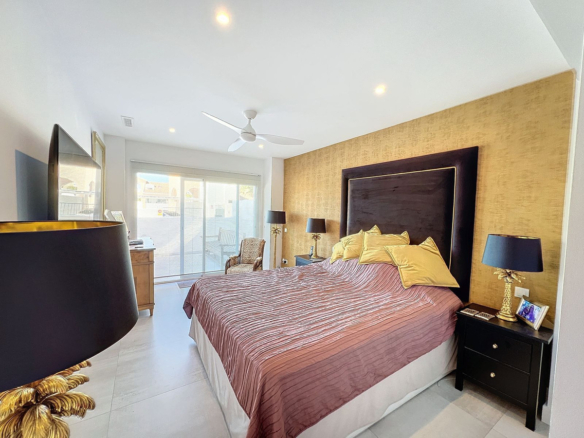 Semi-Detached House for sale in Benalmadena