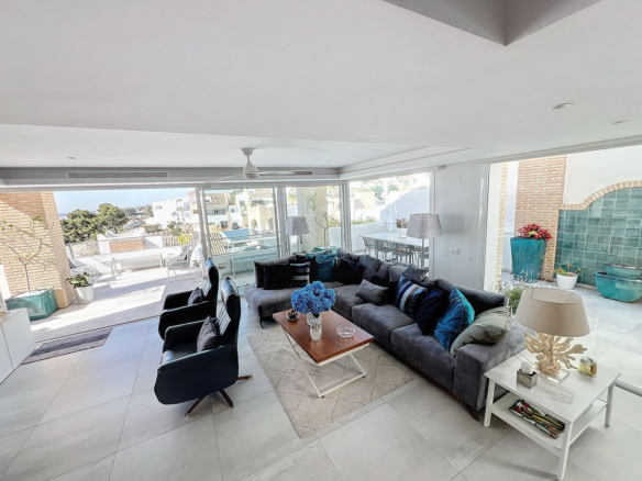 Semi-Detached House for sale in Benalmadena