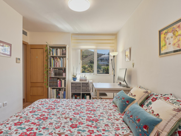 Semi-Detached House for sale in Benalmadena