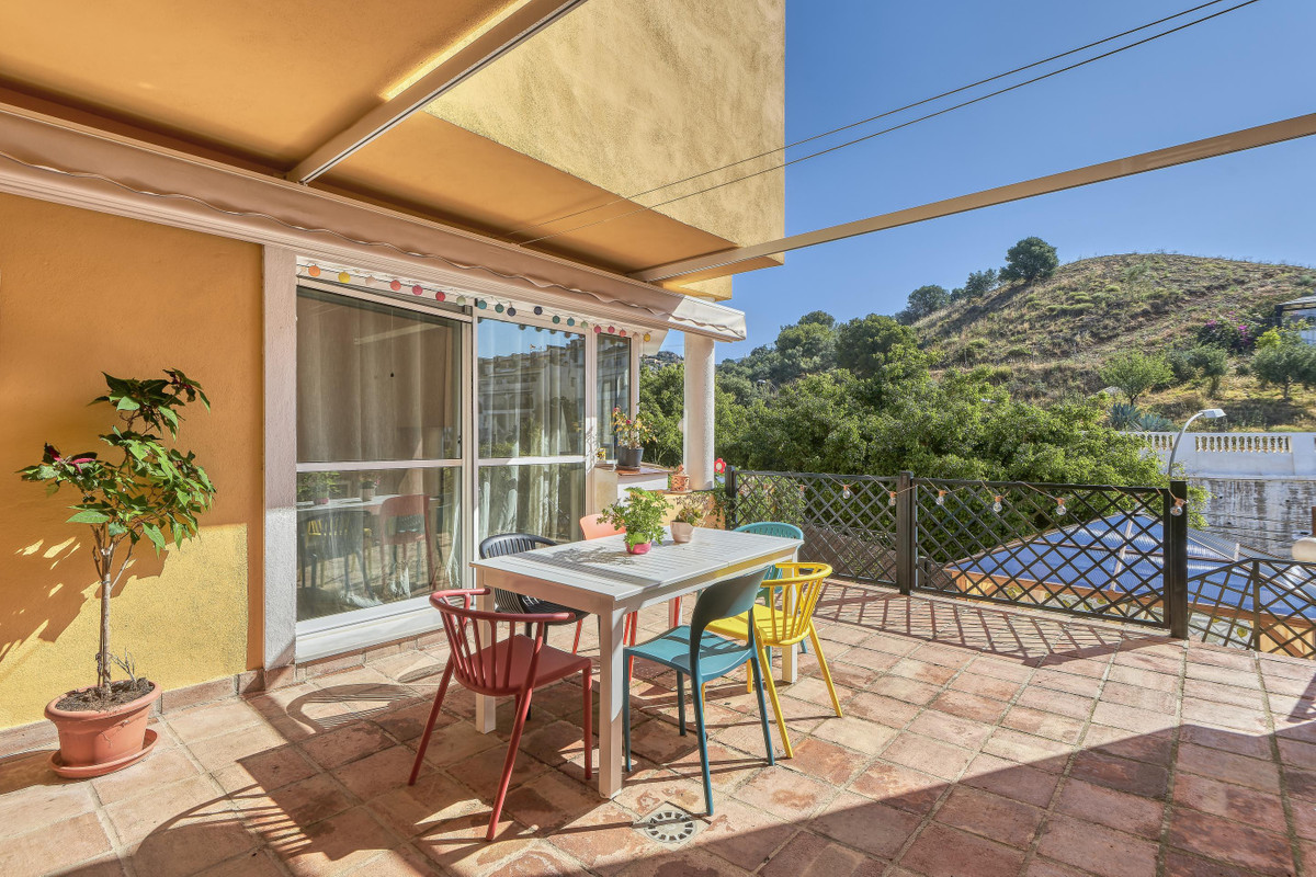 Semi-Detached House for sale in Benalmadena