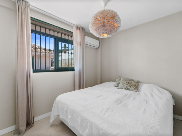 Semi-Detached House for sale in Benalmadena