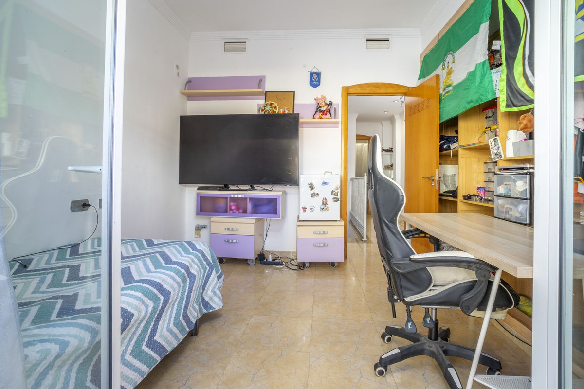Semi-Detached House for sale in Fuengirola