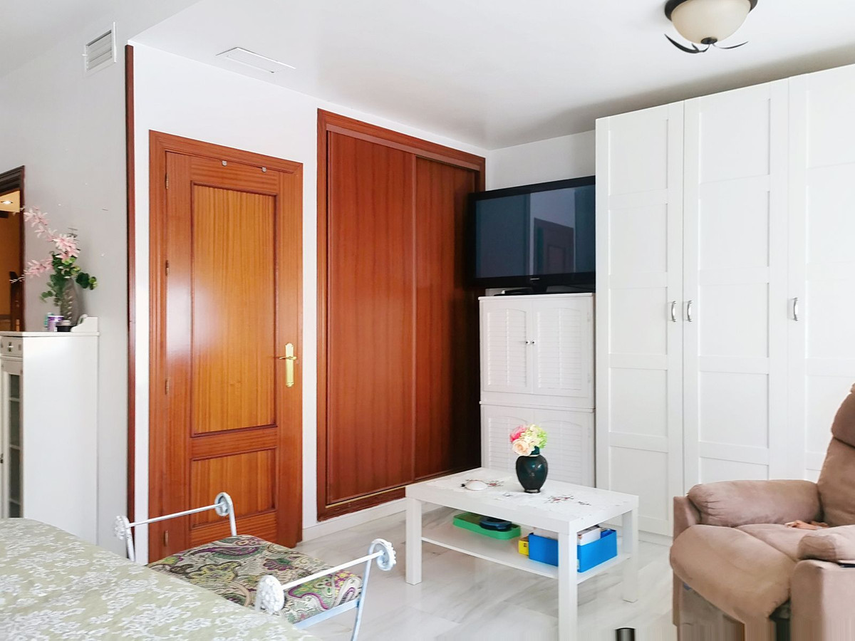 Semi-Detached House for sale in Fuengirola
