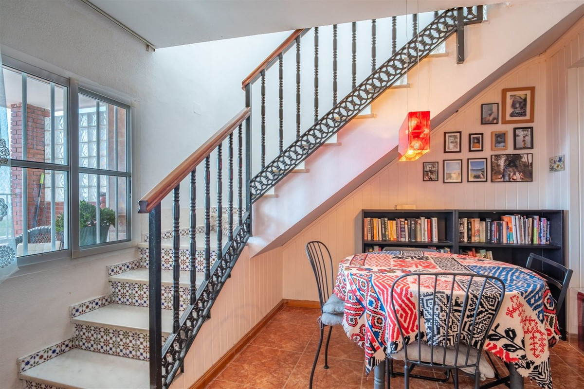 Semi-Detached House for sale in Málaga