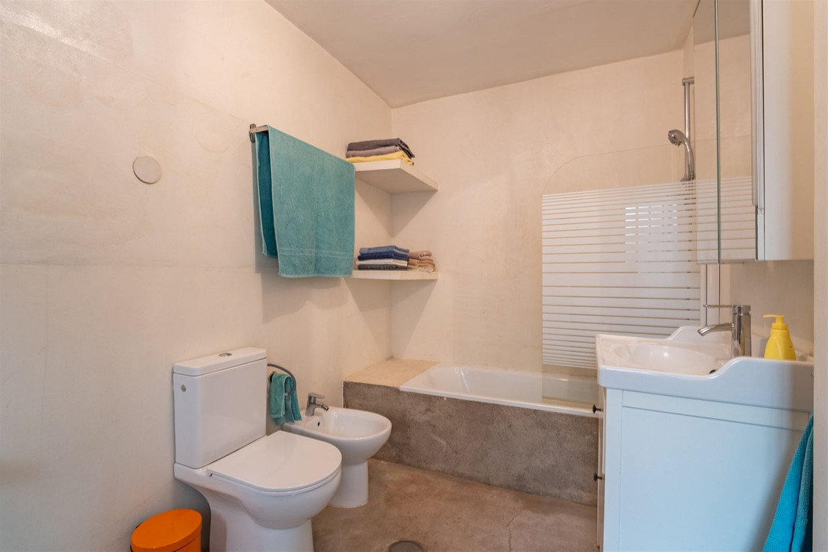 Semi-Detached House for sale in Málaga