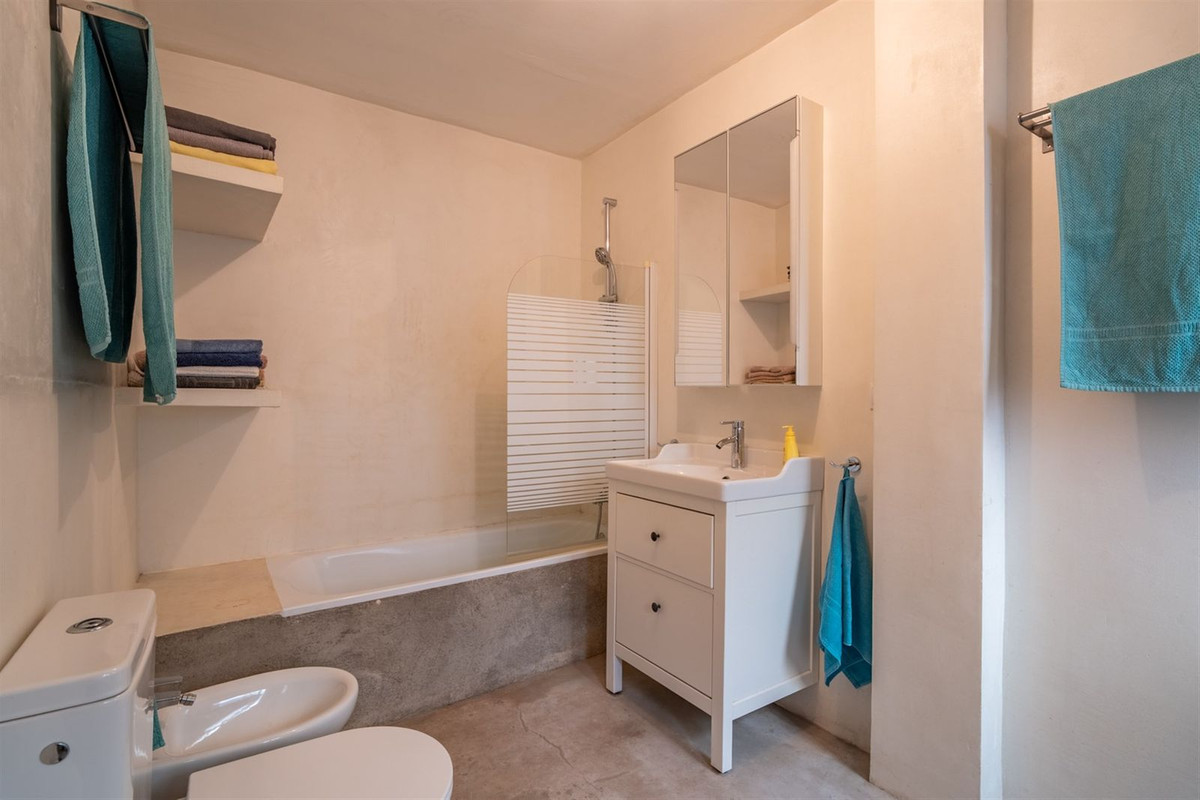 Semi-Detached House for sale in Málaga