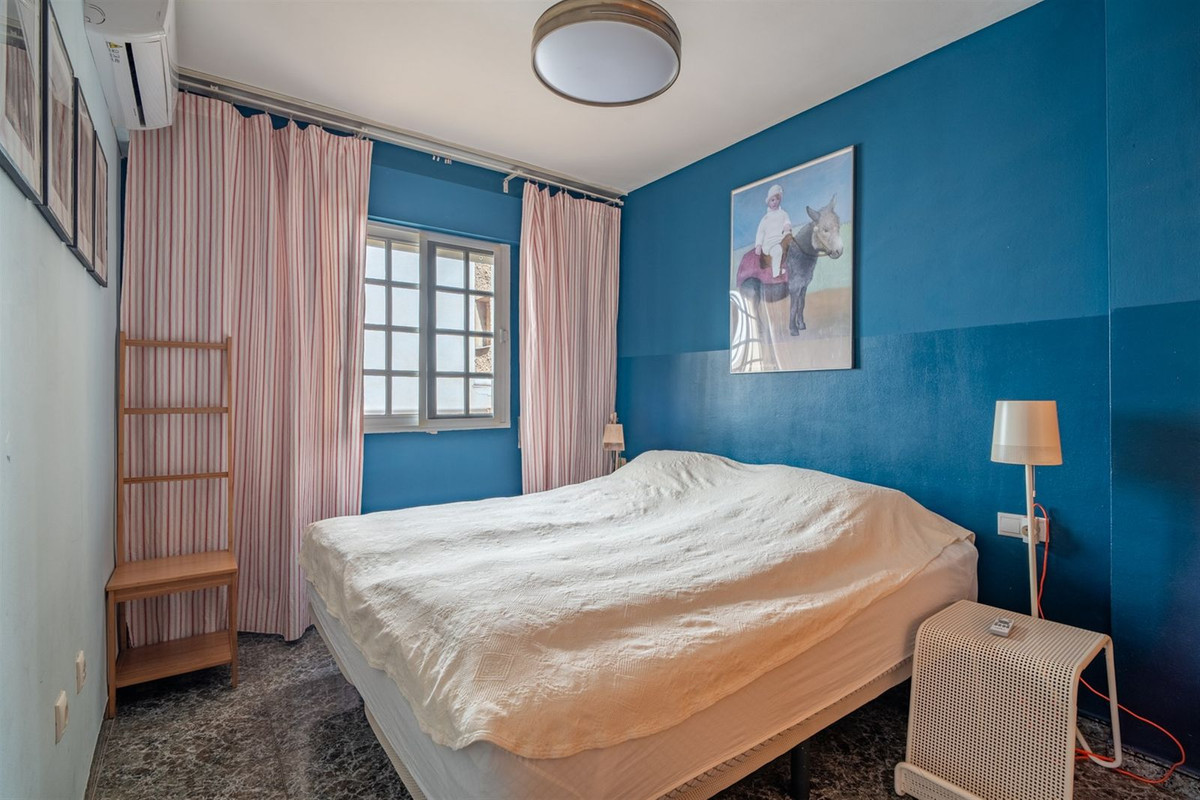 Semi-Detached House for sale in Málaga