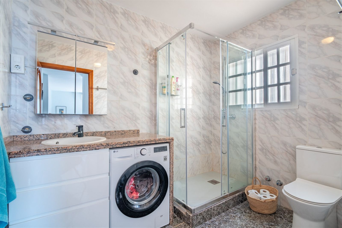 Semi-Detached House for sale in Málaga