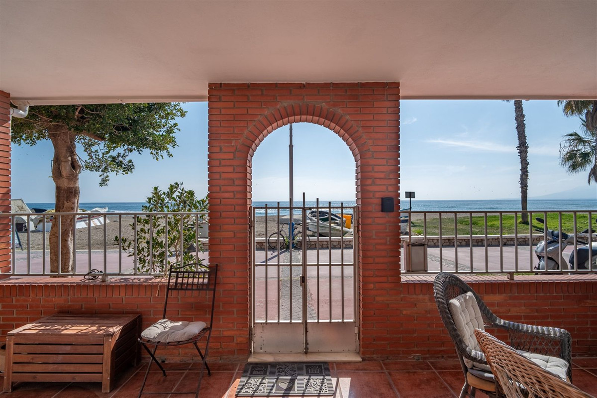 Semi-Detached House for sale in Málaga