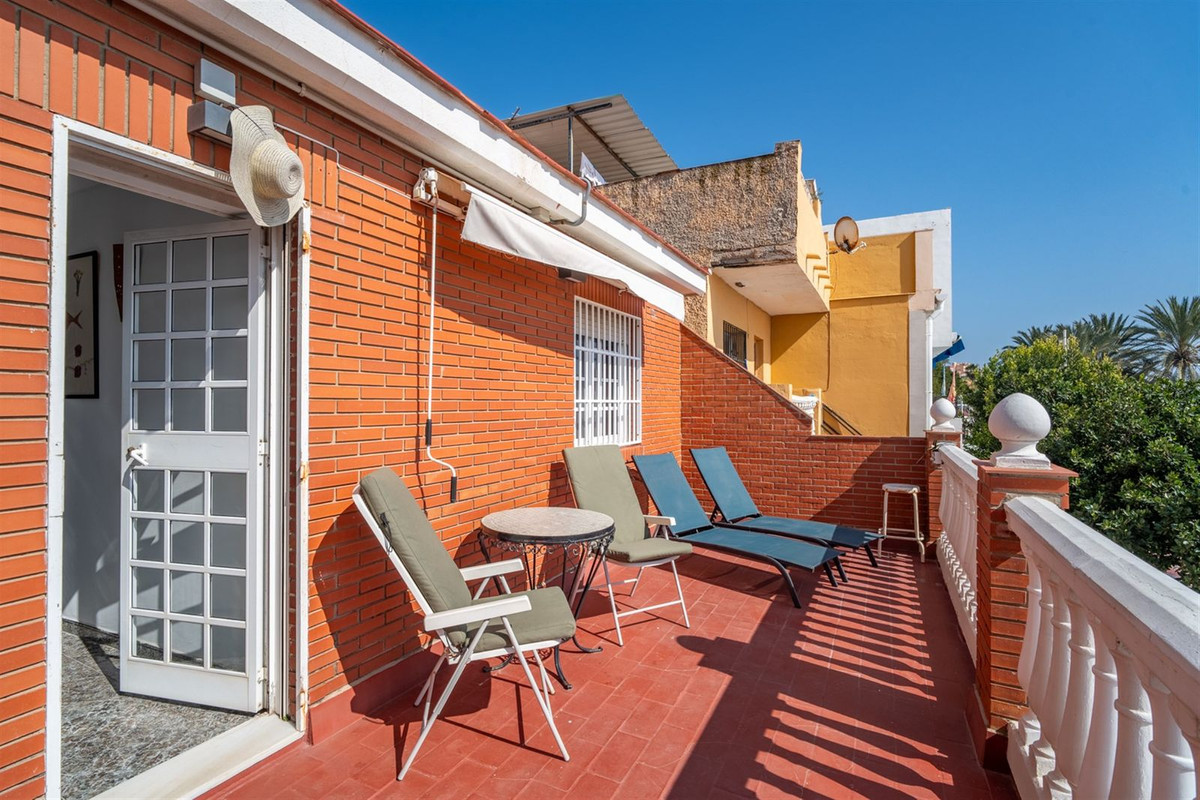 Semi-Detached House for sale in Málaga