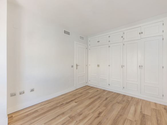Semi-Detached House for sale in Marbella