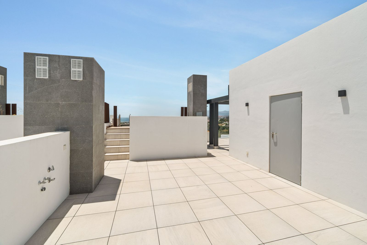 Semi-Detached House for sale in Marbella