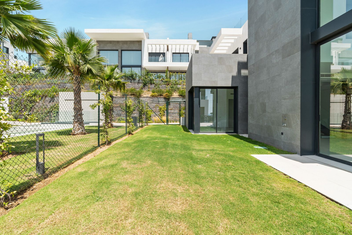 Semi-Detached House for sale in Marbella