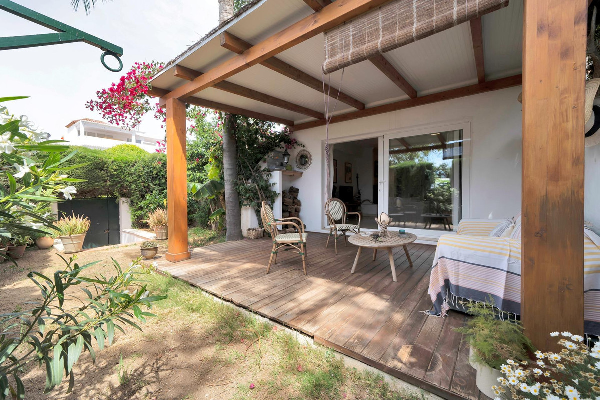Semi-Detached House for sale in Marbella