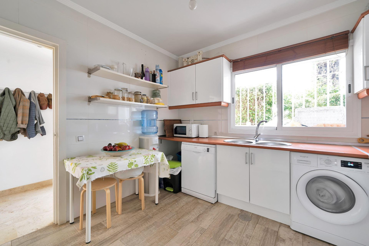 Semi-Detached House for sale in Marbella