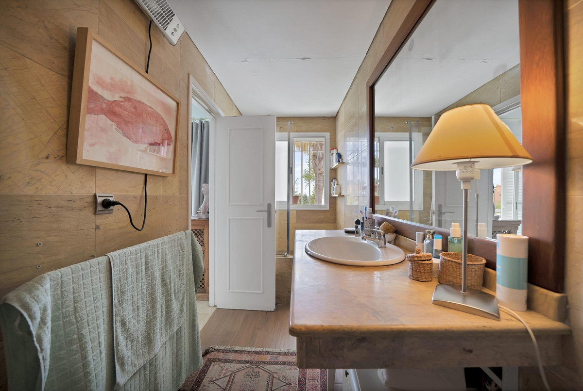 Semi-Detached House for sale in Marbella