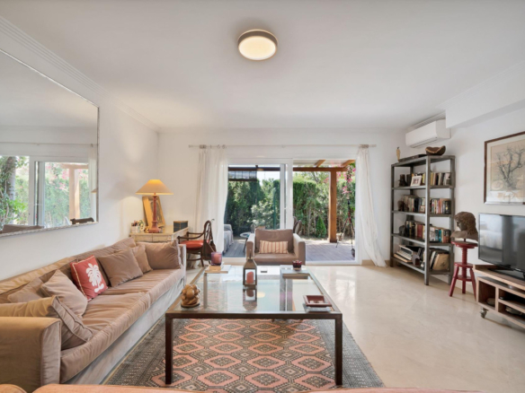 Semi-Detached House for sale in Marbella