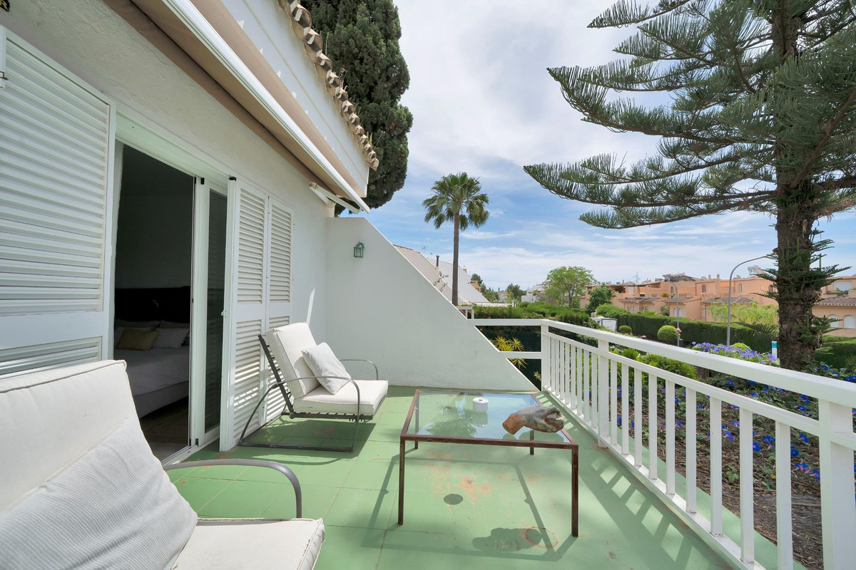 Semi-Detached House for sale in Marbella