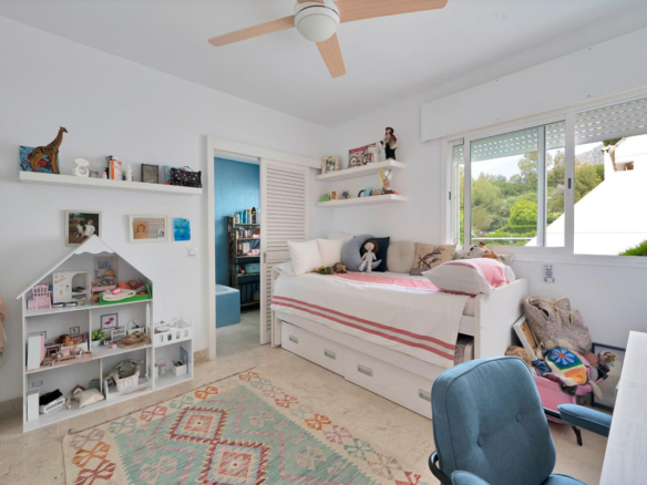 Semi-Detached House for sale in Marbella