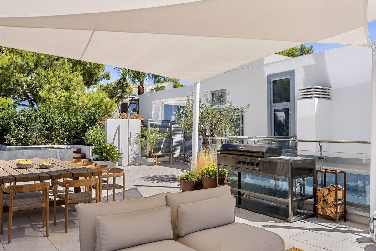 Semi-Detached House for sale in Marbella