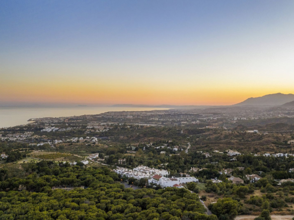 Semi-Detached House for sale in Marbella