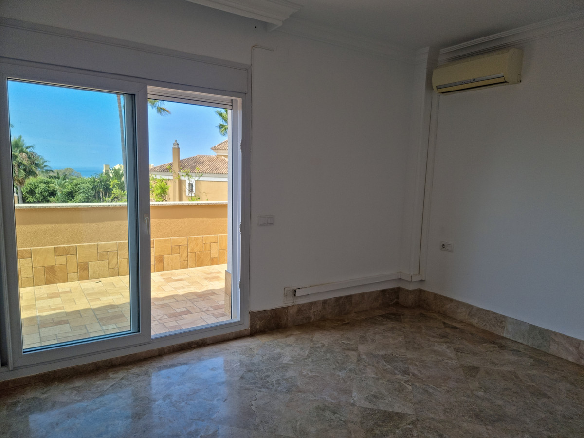 Semi-Detached House for sale in Marbella