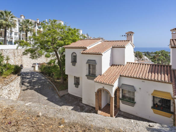 Semi-Detached House for sale in Mijas
