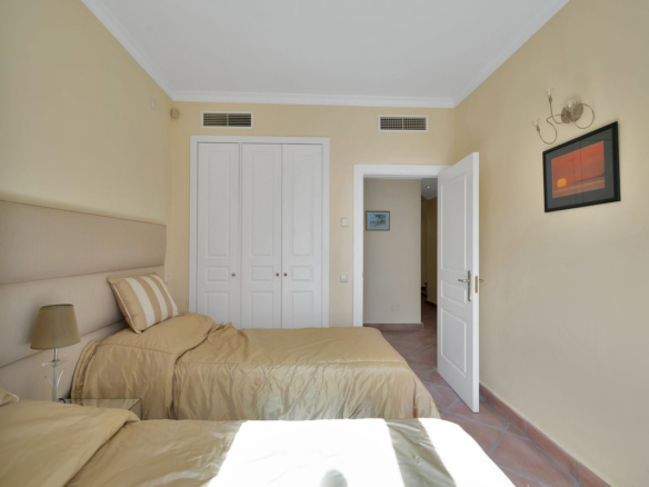 Townhouse for sale in Benahavís