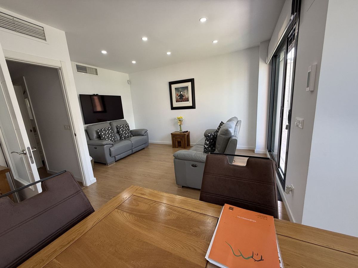 Townhouse for sale in Churriana