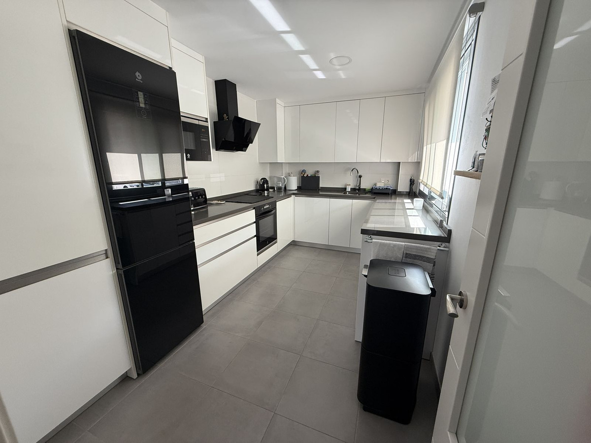 Townhouse for sale in Churriana