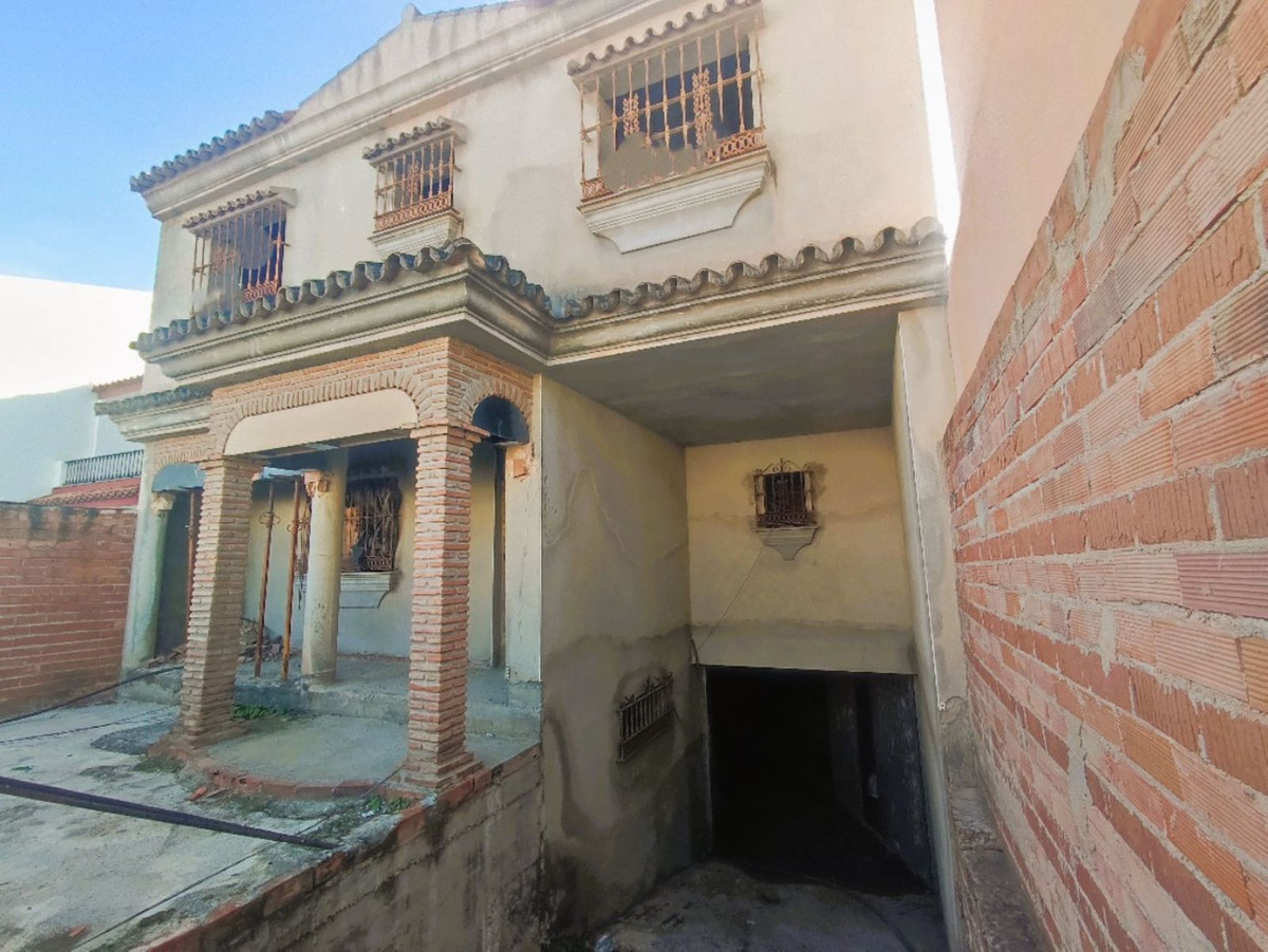 Townhouse for sale in Fuengirola