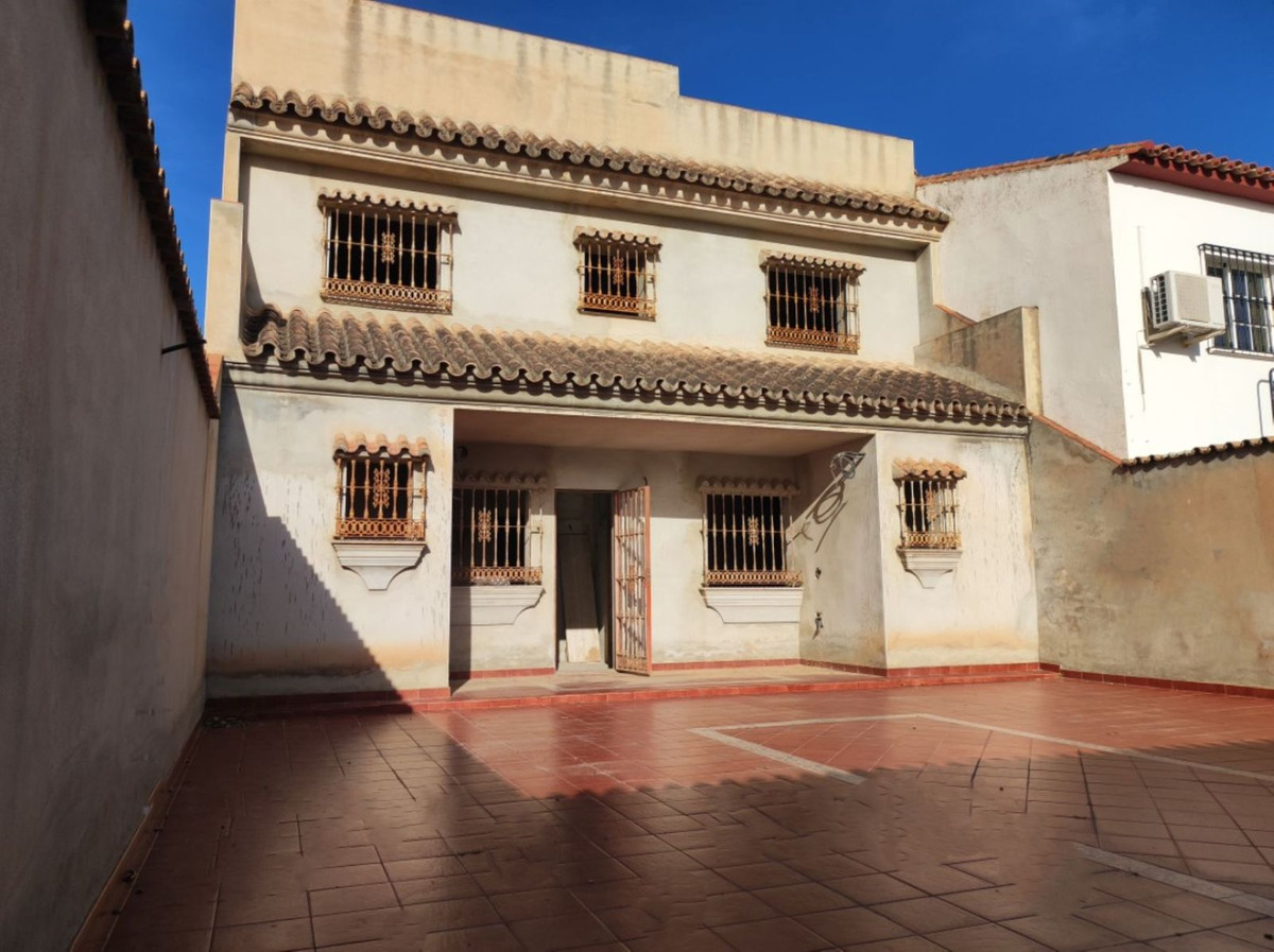 Townhouse for sale in Fuengirola