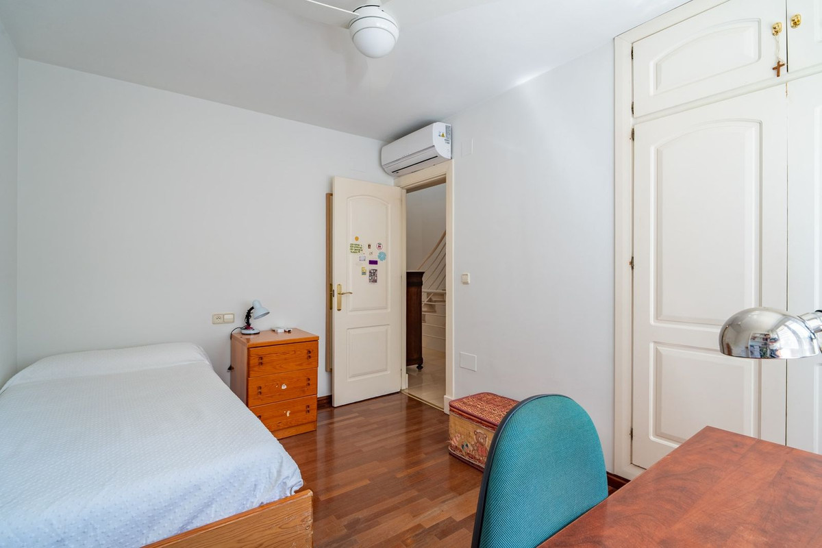 Townhouse for sale in Málaga