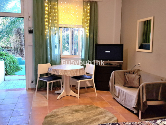 Townhouse for sale in Málaga