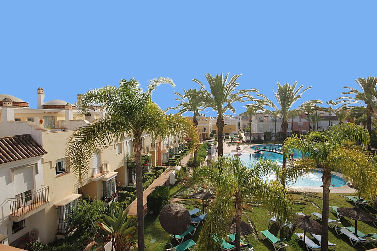 Townhouse for sale in Marbella